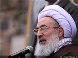 Təbrizin imam cüməsi Qafqaz müsəlmanları idarəsinin sədrini Azərbaycan da olan hicaba qarşı qadağ...