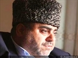 Şeyx daralan çevrədə bir ayaq üstə 