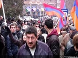 Ermənistanda müxalifətlə hakimiyyət növbədənkənar prezident seçkisinin keçirilməsini müzakirə edir