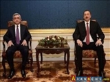 Düşmən prezidentlərin dostluq görüşü