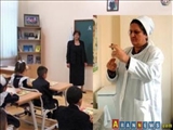 Müəllimlər və həkimlər ən az maaş alan kateqoriyaya aiddir