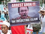 Xristian qubernatorun Qurana həqarəti indoneziyalı müsəlmanları ayağa qaldırdı