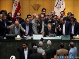 İran parlamenti nüvə fəaliyyətinə yenidən başlamağı müzakirəyə çıxarır