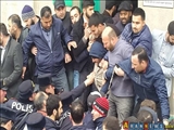  Polis "Hacı Cavad" məscidinə daxil olmağa çalışır+FOTO