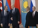 Lukaşenko Paşinyanı itələdi 