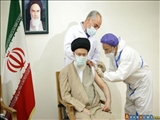 İnqilab Rəhbəri «Kovo İran Bərəkət» vaksininin birinci dozasını vurdurublar