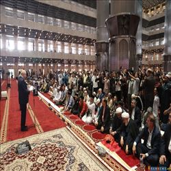 Qalibaf: Biz müsəlmanlar hamımız Qəzzə xalqının məzlumluğunun səsi olmalıyıq