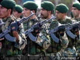 İranda nizam-intizam qüvvələrinin nümunəvi bölmələri parad keçirib 